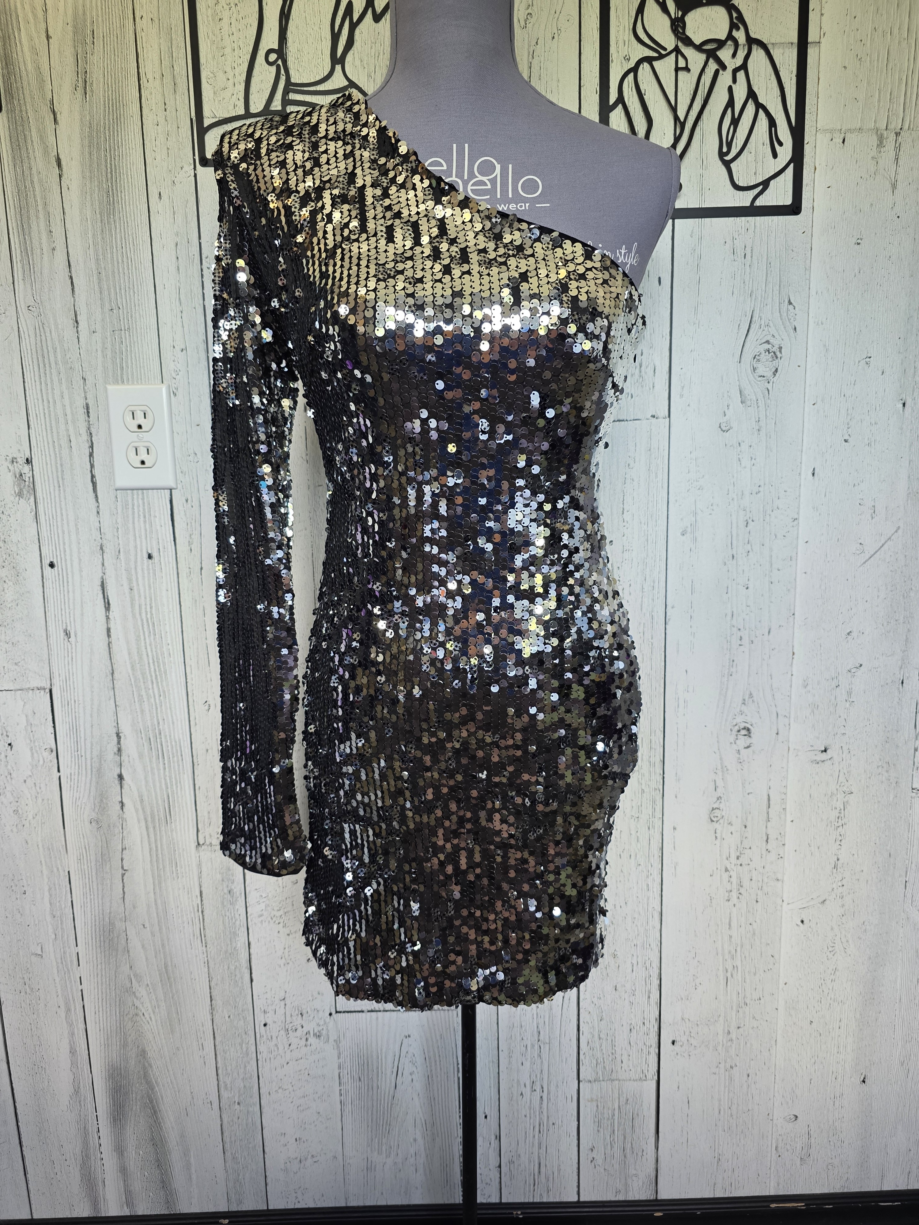 Nwt Dress The Population Sophie Silver Black Sequin One Shoulder Dress L